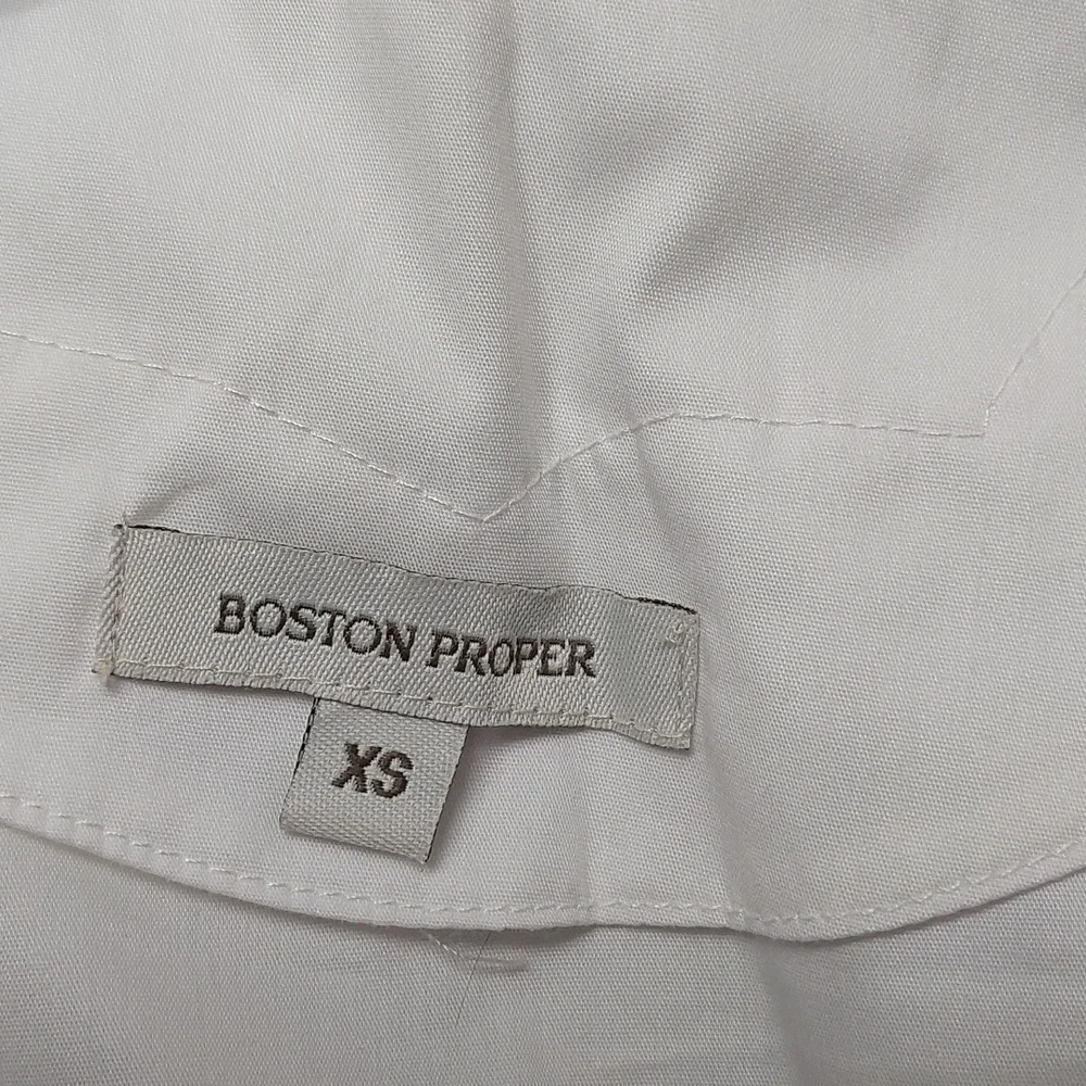 Boston Proper White Ruffled Top - Picture 6 of 8